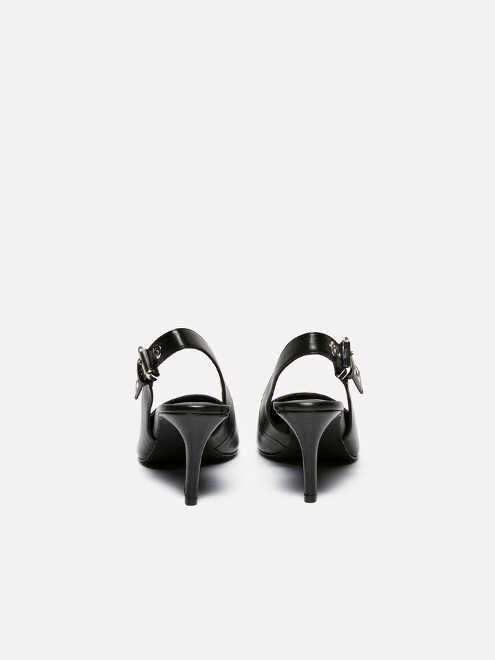 Leather pumps with buckle - women's heels - Black | Sisley image number 3